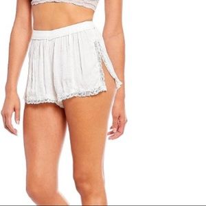 Free People Intimately: Ivory Sleep Shorts w Lace